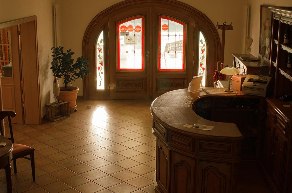 Gaestehaus Vinetum Altdorf  Екстер'єр фото